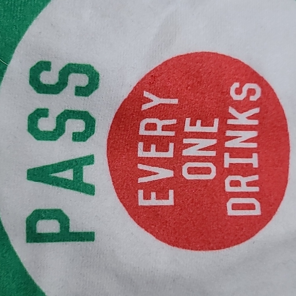 Ugly Christmas VTG Sweater  "Everyone Drinks" Men's M - Picture 3 of 3